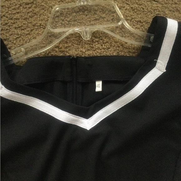 Unbranded Rock/50’s dress 4X - Picture 3 of 4